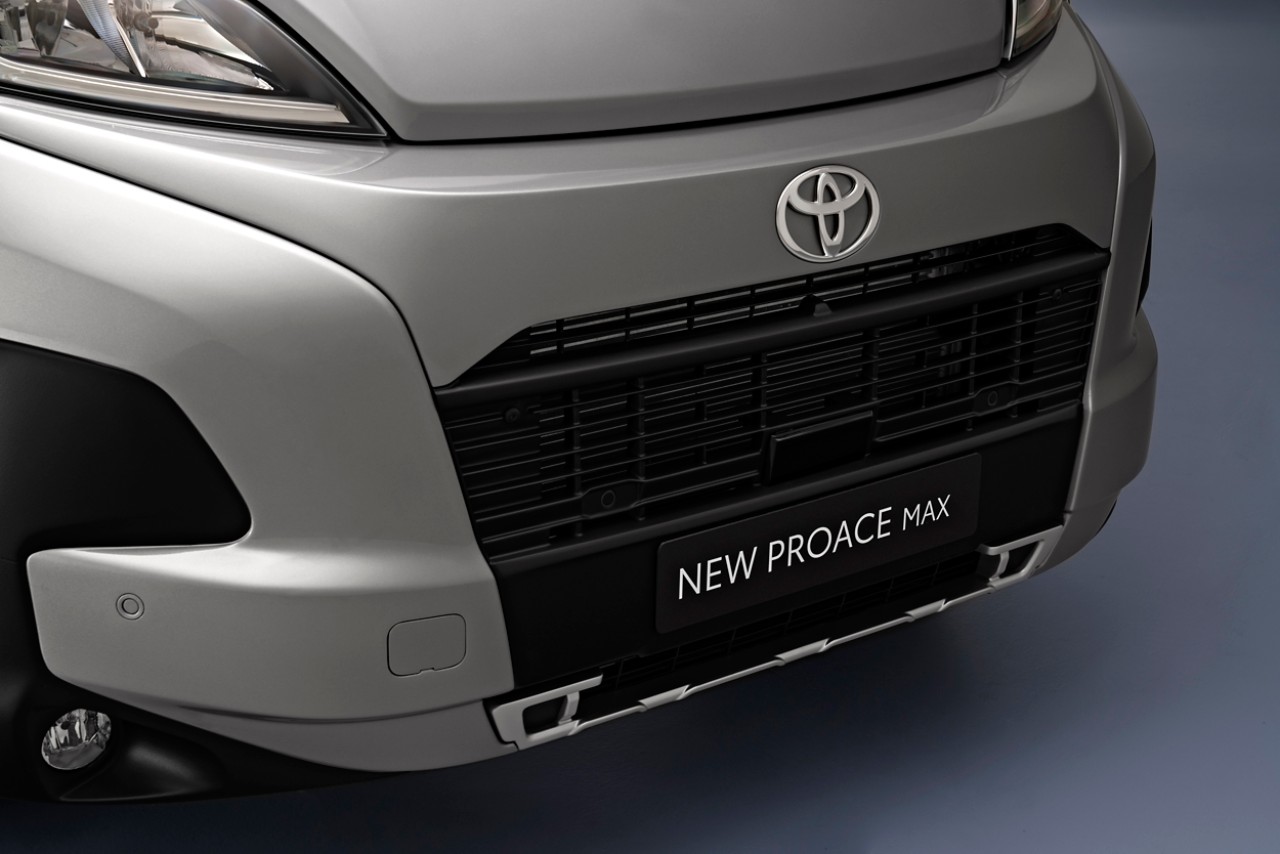 Uusi Toyota Proace Max